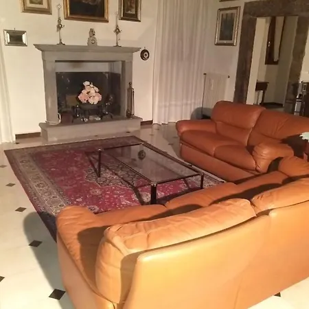 A Due Passi Dal Castello Bed & Breakfast Vignanello