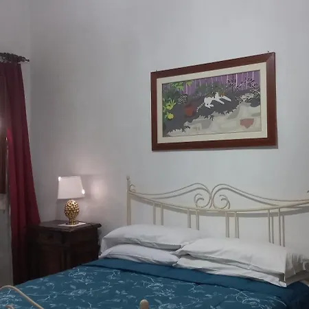 A Due Passi Dal Castello 3* 비냐넬로