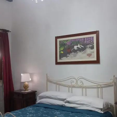 Bed & Breakfast A Due Passi Dal Castello