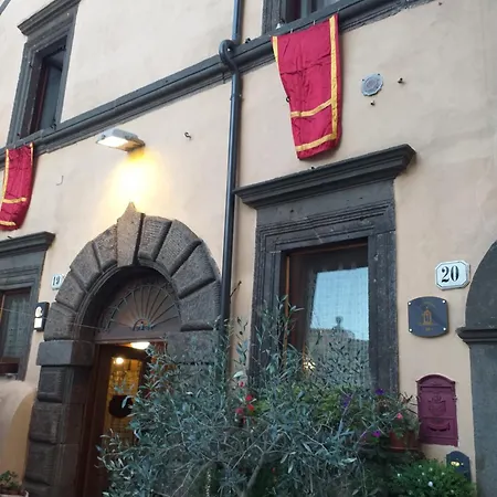 A Due Passi Dal Castello * Vignanello