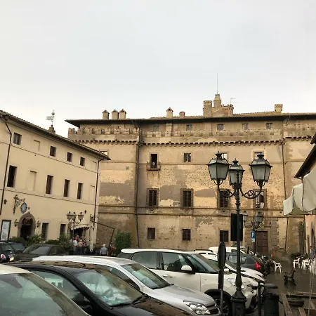 B&B A Due Passi Dal Castello 비냐넬로