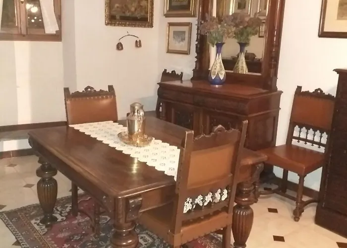 Bed and Breakfast A Due Passi Dal Castello