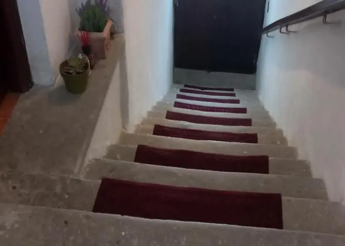 A Due Passi Dal Castello Bed and Breakfast Vignanello