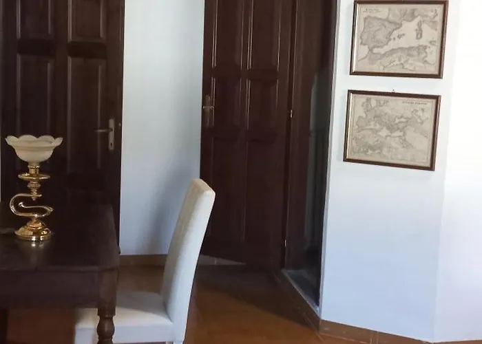 Bed and Breakfast A Due Passi Dal Castello Vignanello