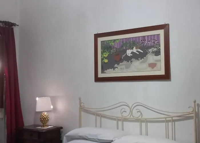 Bed and Breakfast A Due Passi Dal Castello